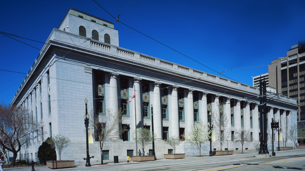 Picture of the Frank Moss Courthouse