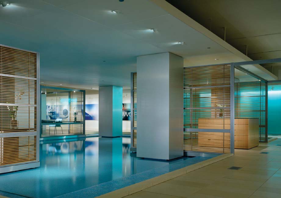 Indoor water feature at Haworth office in Merchandise Mart